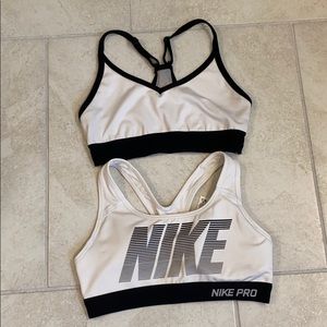 2 bras sports, 1 Nike pro and 1 pink